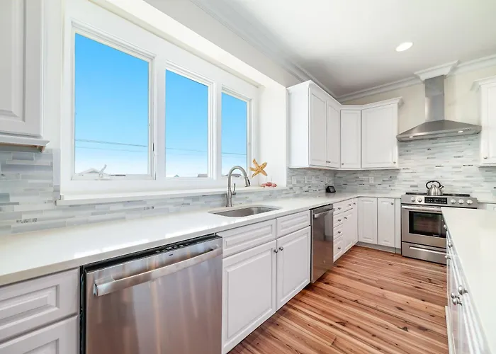 Endless Summer By Gsvr - 7br Beachfront With Pool & Handicap Access - Free Activities And Golf Holiday home Gulf Shores