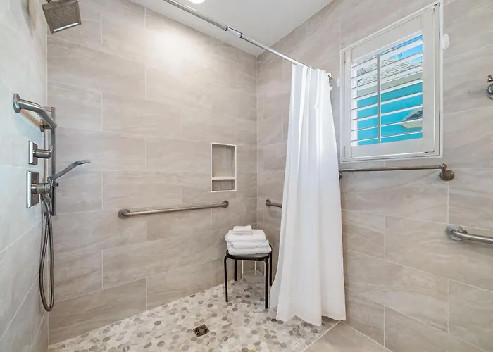 Endless Summer By Gsvr - 7br Beachfront With Pool & Handicap Access - Free Activities And Golf Holiday home Gulf Shores